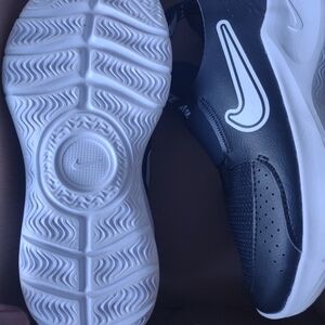 Nike Kids Flex Runner 3 Black and White 13.5c